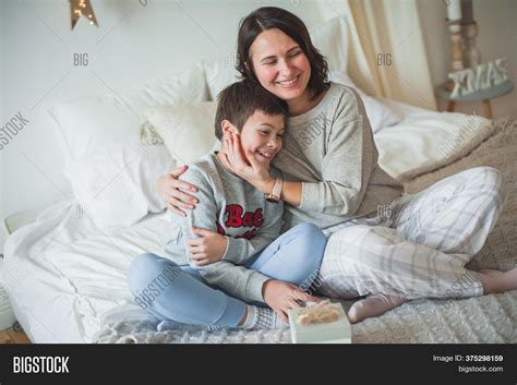 mom and son bedroom|18,128 Mom And Son In Bed .